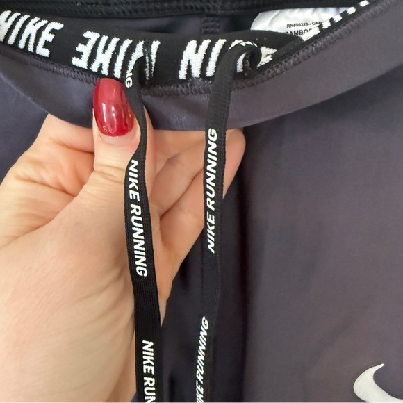 Nike Running Leggings - Picture 2 of 6